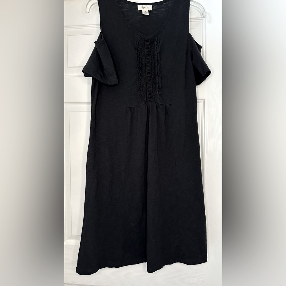 Style & Co. black sleeveless with drop shoulder sleeve a line mini dress.
